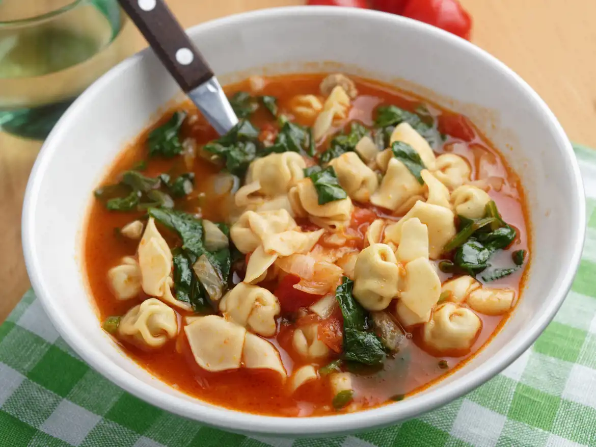 Italian Sausage Tortellini Soup
