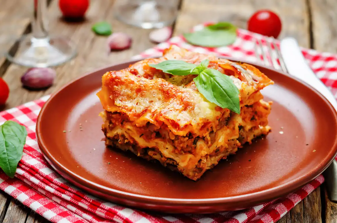 Quick and Easy Crockpot Lasagna